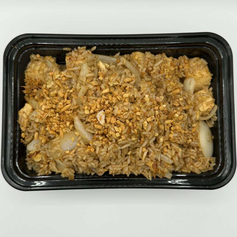 K5 Kow Pad Kra Tiem (Garlic)